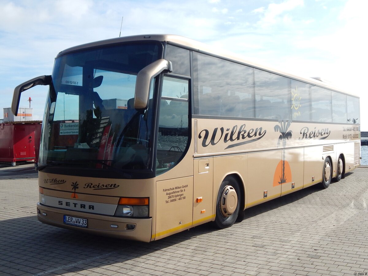 Setra 317 GT-HD von Fahrschule Wilken aus Deutschland im Stadthafen Sassnitz. 