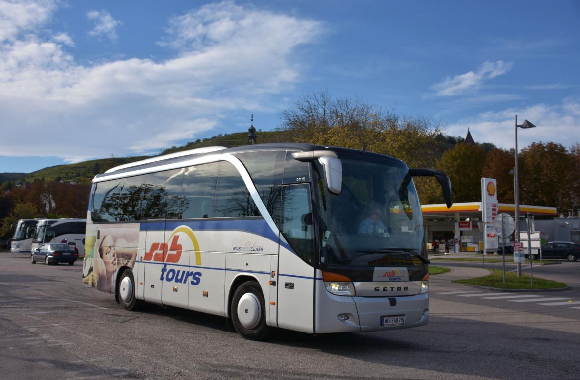 Setra 411 HD von SAB tours aus �sterreich 10/2017 in Krems.