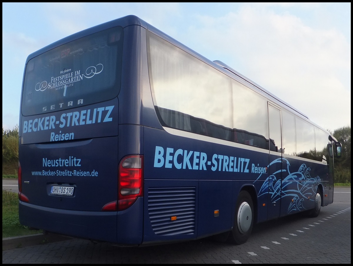 Setra 415 GT von Becker-Strelitz Reisen aus Deutschland bei der Rastst�tte Fuchsberg.