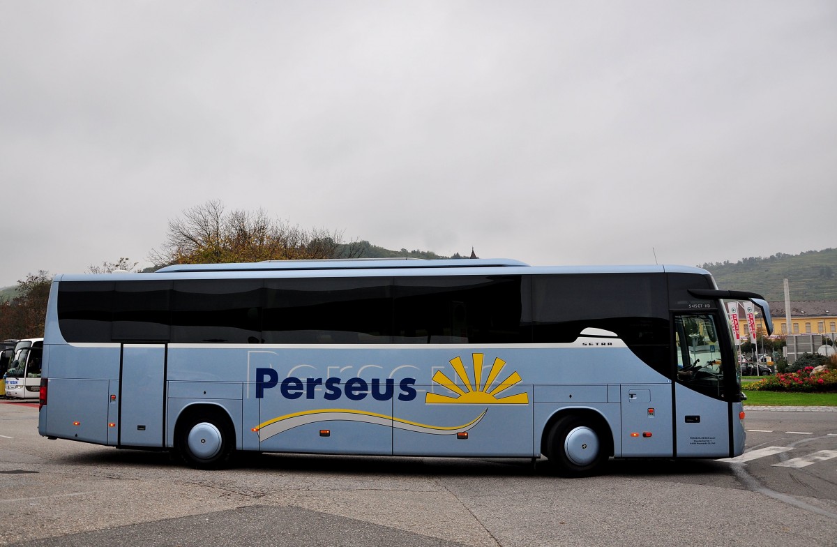 Setra 415 GT-HD von Perseus Reisen aus der BRD im Okt.2014 in Krems.