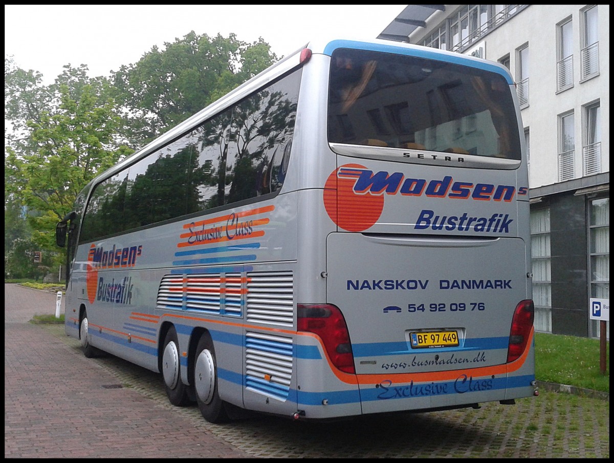 Setra 415 HDH von Madsen aus Dnemark in Bergen.