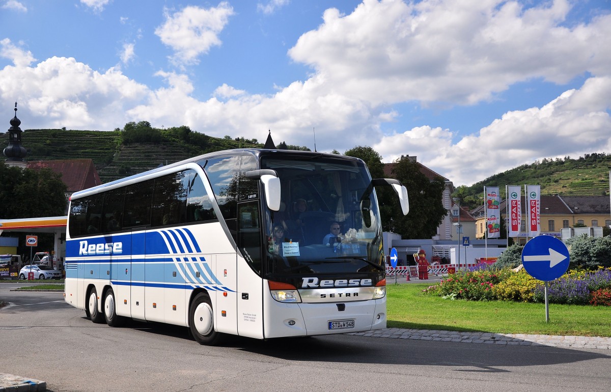 Setra 415 HDH von REESE aus Deutschland am 17.August 2014 in Krems gesehen.