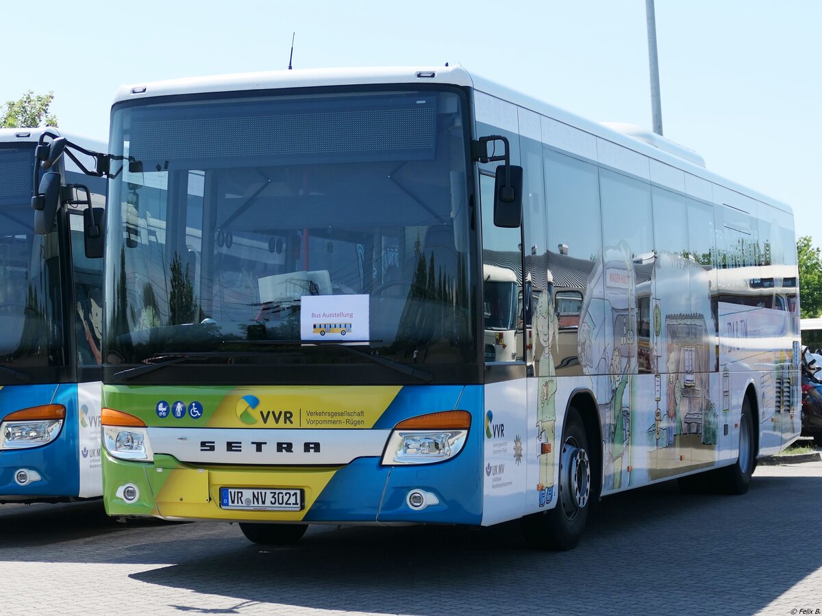 Setra 415 LE Business der VVR in Stralsund.
