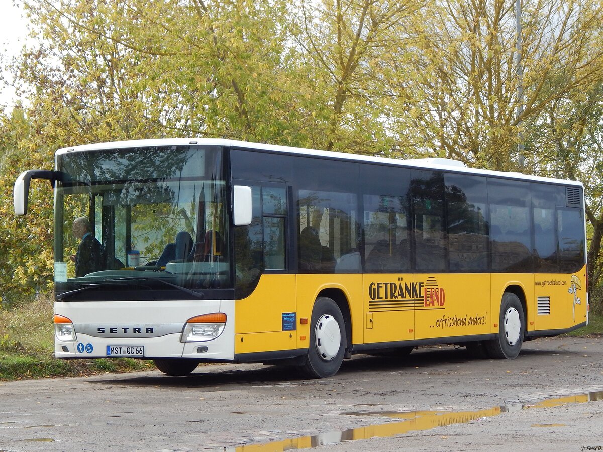 Setra 415 NF von Becker-Strelitz Reisen aus Deutschland in Teterow.