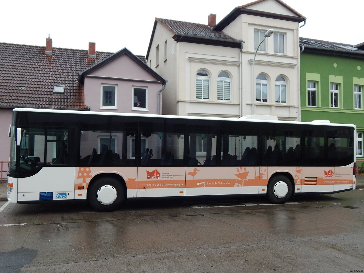 Setra 415 NF von Becker-Strelitz Reisen aus Deutschland in Neubrandenburg. 