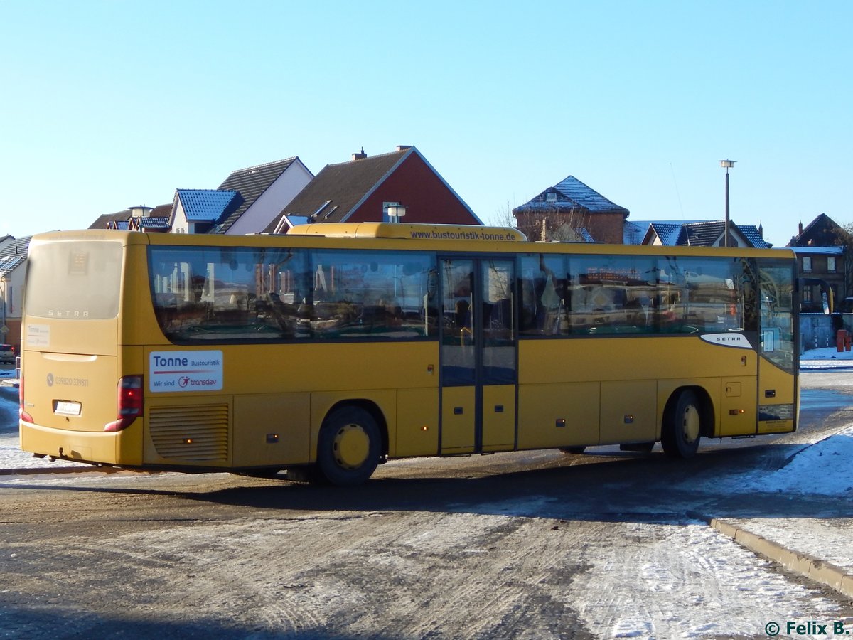 Setra 415 UL von Tonne aus Deutschland in Neubrandenburg. 