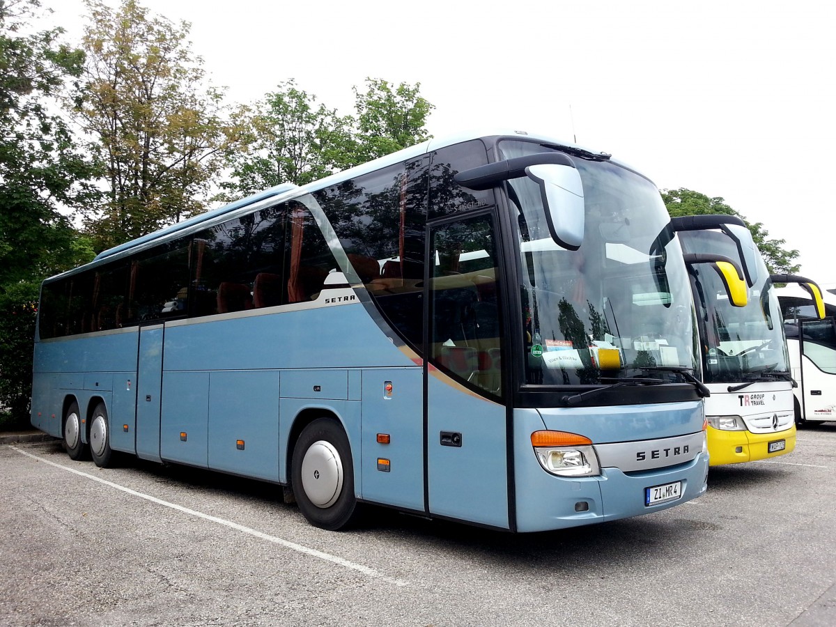 Setra 416 GT HD aus der BRD am 30.Mai 2014 in Krems.