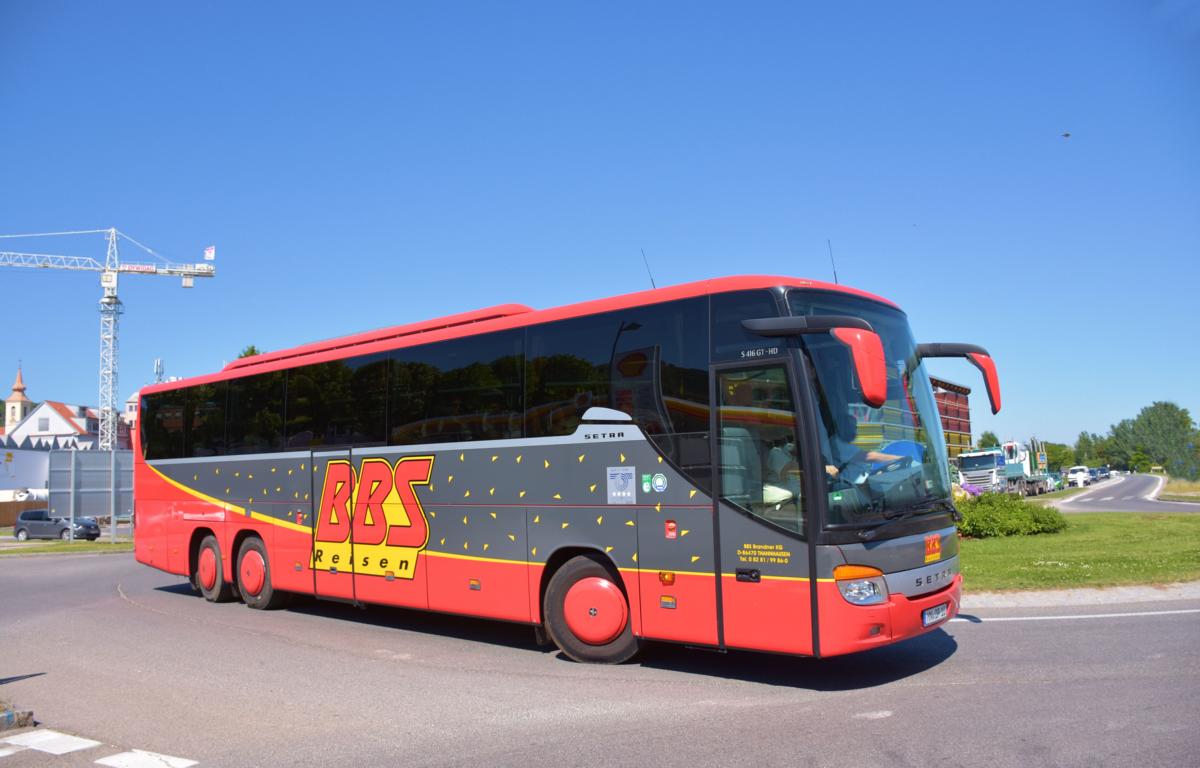 Setra 416 GT-HD von BBS Reisen aus der BRD in Krems.