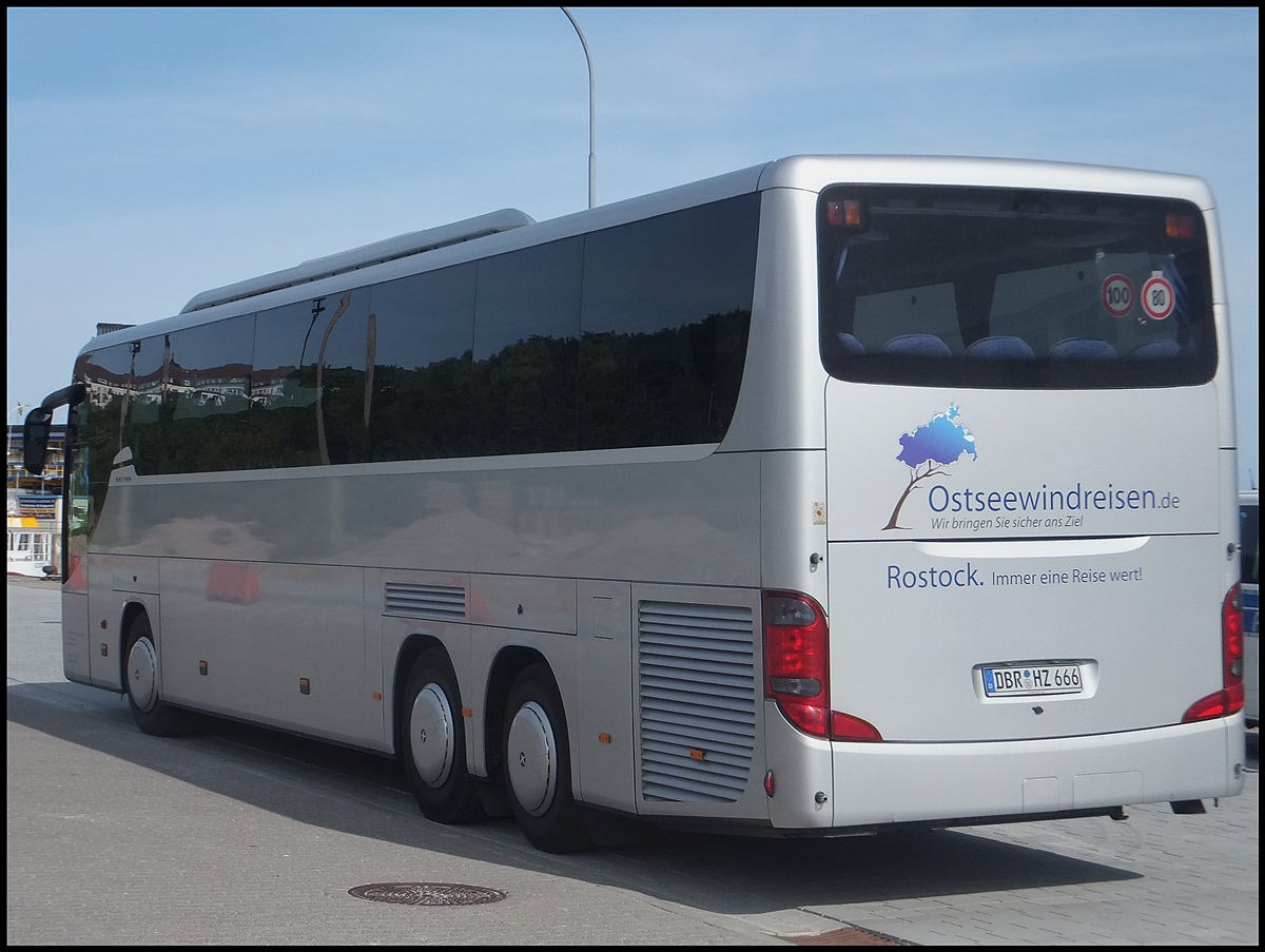 Setra 416 GT-HD von Ostseewindreisen aus Deutschland in Sassnitz.