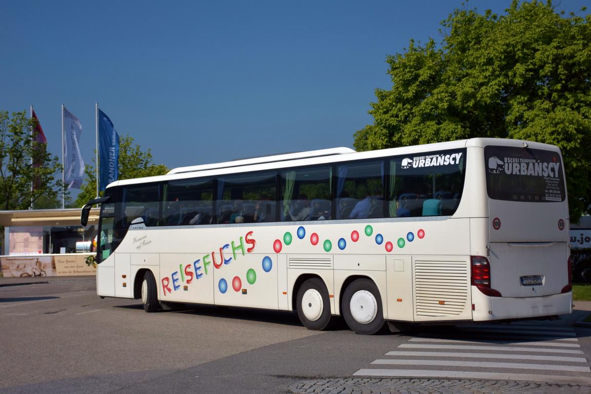 Setra 416 GT-HD von Reisefuchs Reisen aus der BRD in Krems.