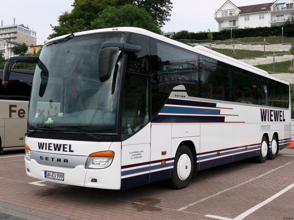 Setra 416 GT-HD von Wiewel aus Deutschland im Stadthafen Sassnitz.