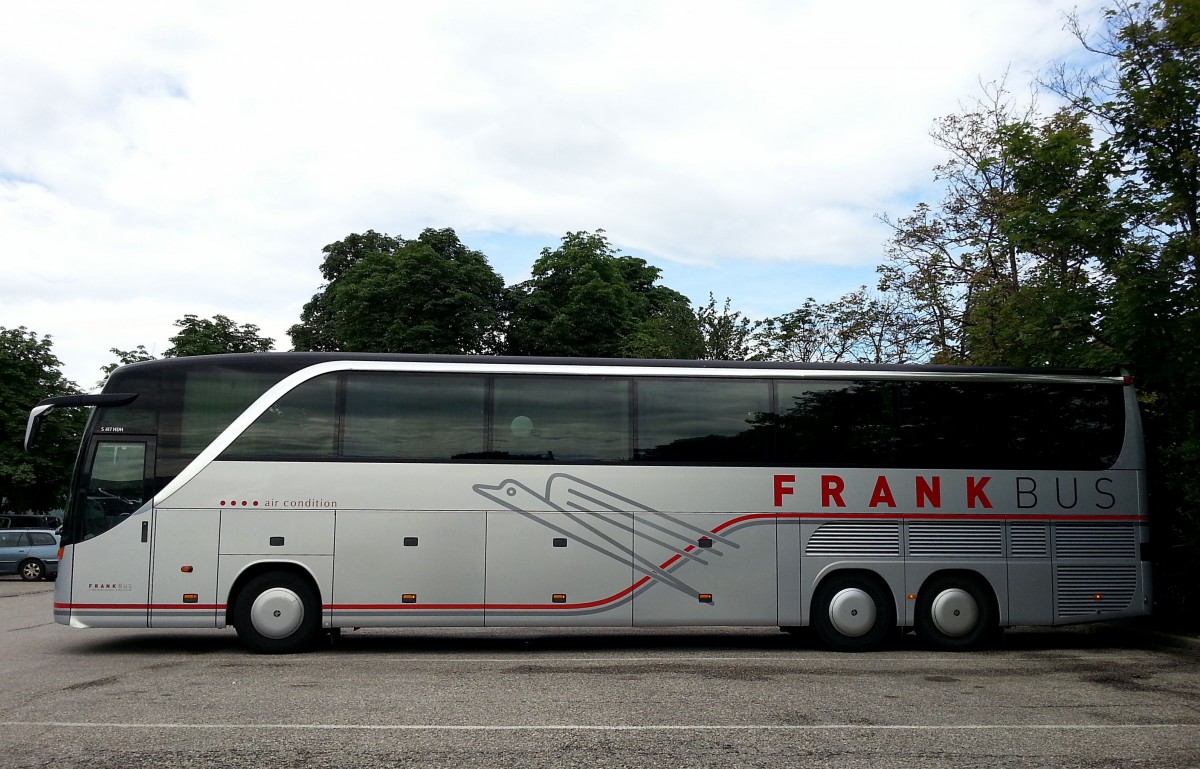 Setra 417 HDH von Frank Bus aus sterreich im Juni 2015 in Krems.