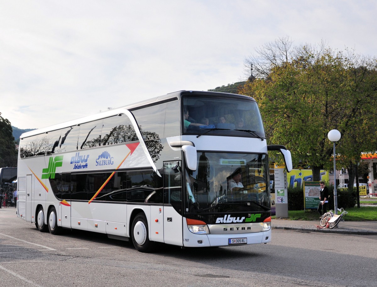 Setra 431 DT von Albus Salzkraft aus Salzburg am 20.9.2014 in Krems gesehen.