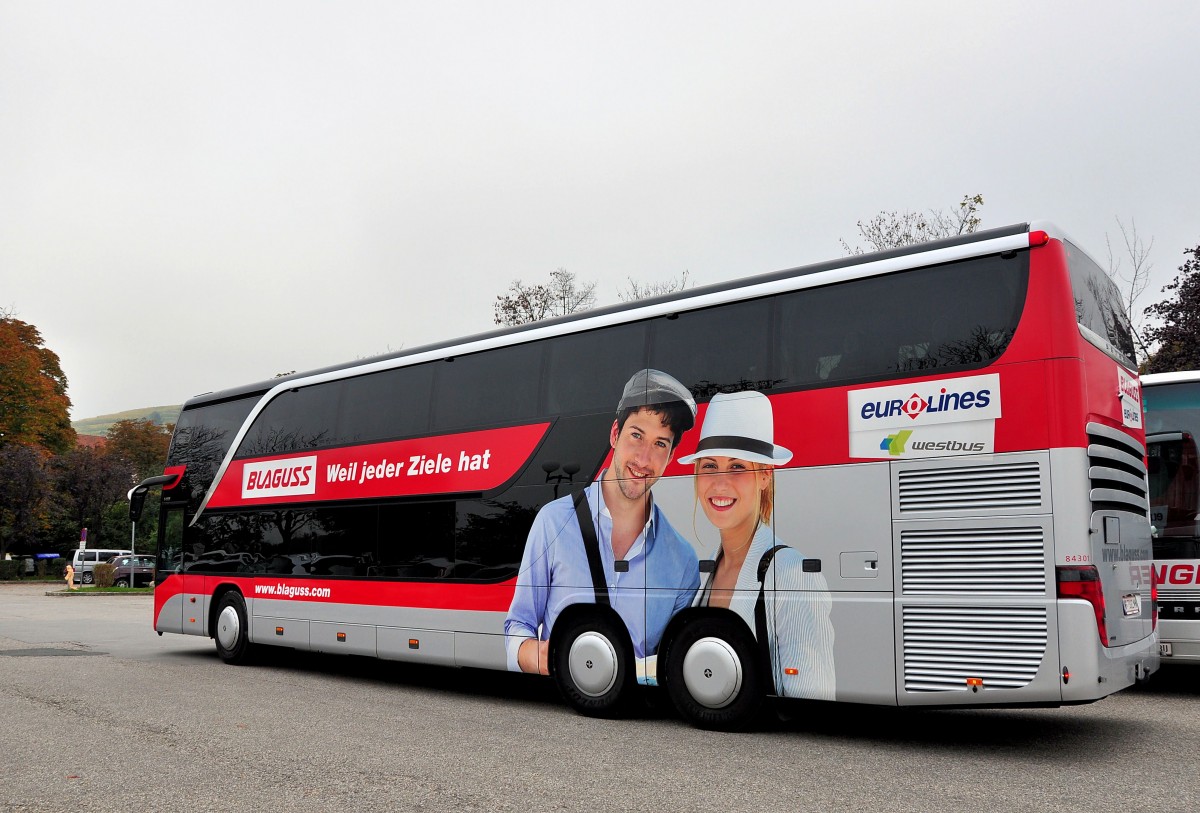 Setra 431 DT von Blaguss Reisen aus Wien am 19.10.2014 in Krems.