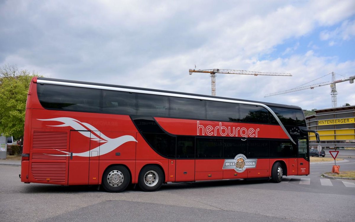 Setra 431 DT von Herburger Reisen aus sterreich 2017 in Krems.