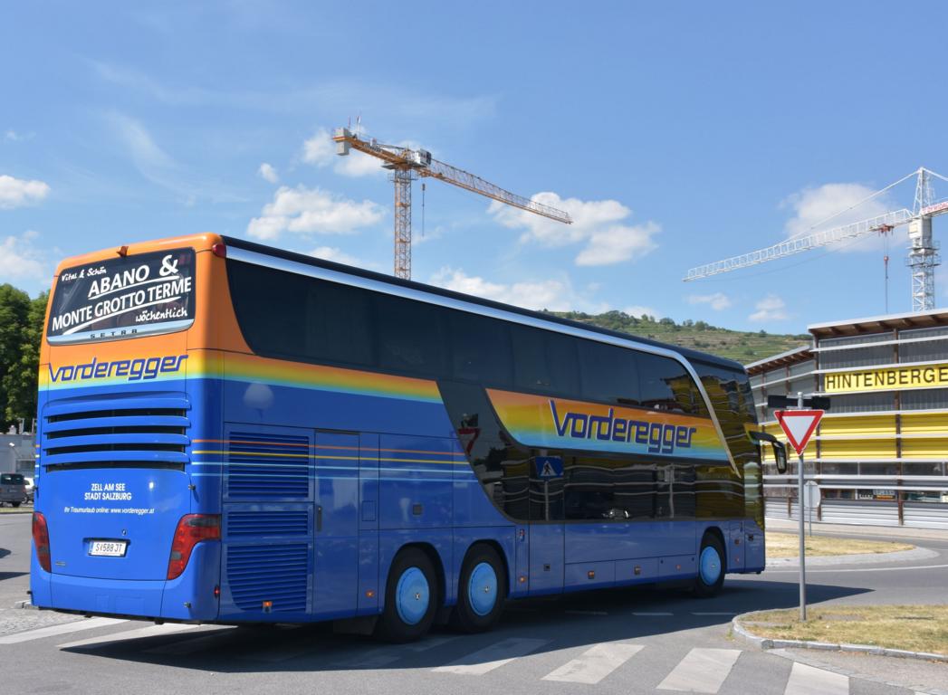 Setra 431 DT von Vorderegger Reisen aus �sterreich 06/2017 in Krems.