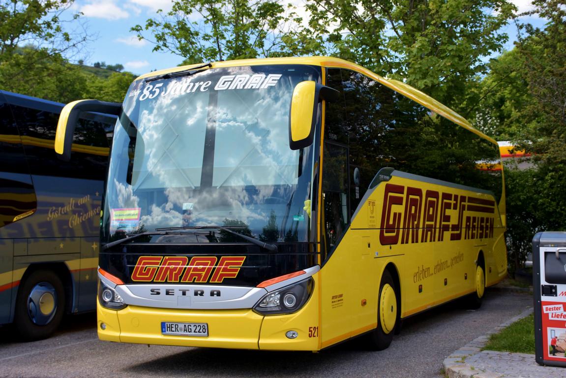 Setra 515 HD von GRAF Reisen aus der BRD.