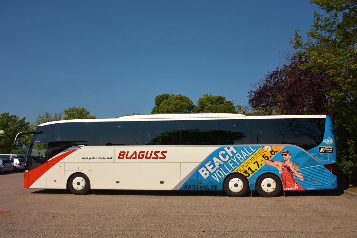 Setra 517 HD von Blaguss �sterreich im Mai 2018 in Krems.