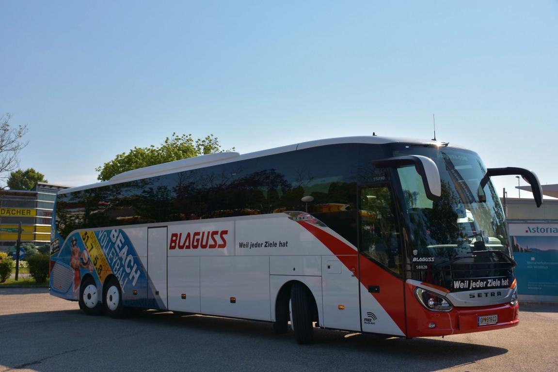 Setra 517 HD von Blaguss �sterreich im Mai 2018 in Krems.