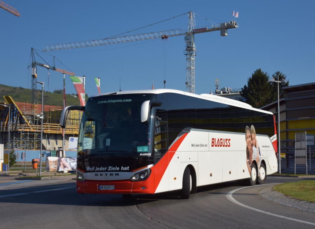 Setra 517 HD von Blaguss Reisen aus �sterreich 09/2017 in Krems.