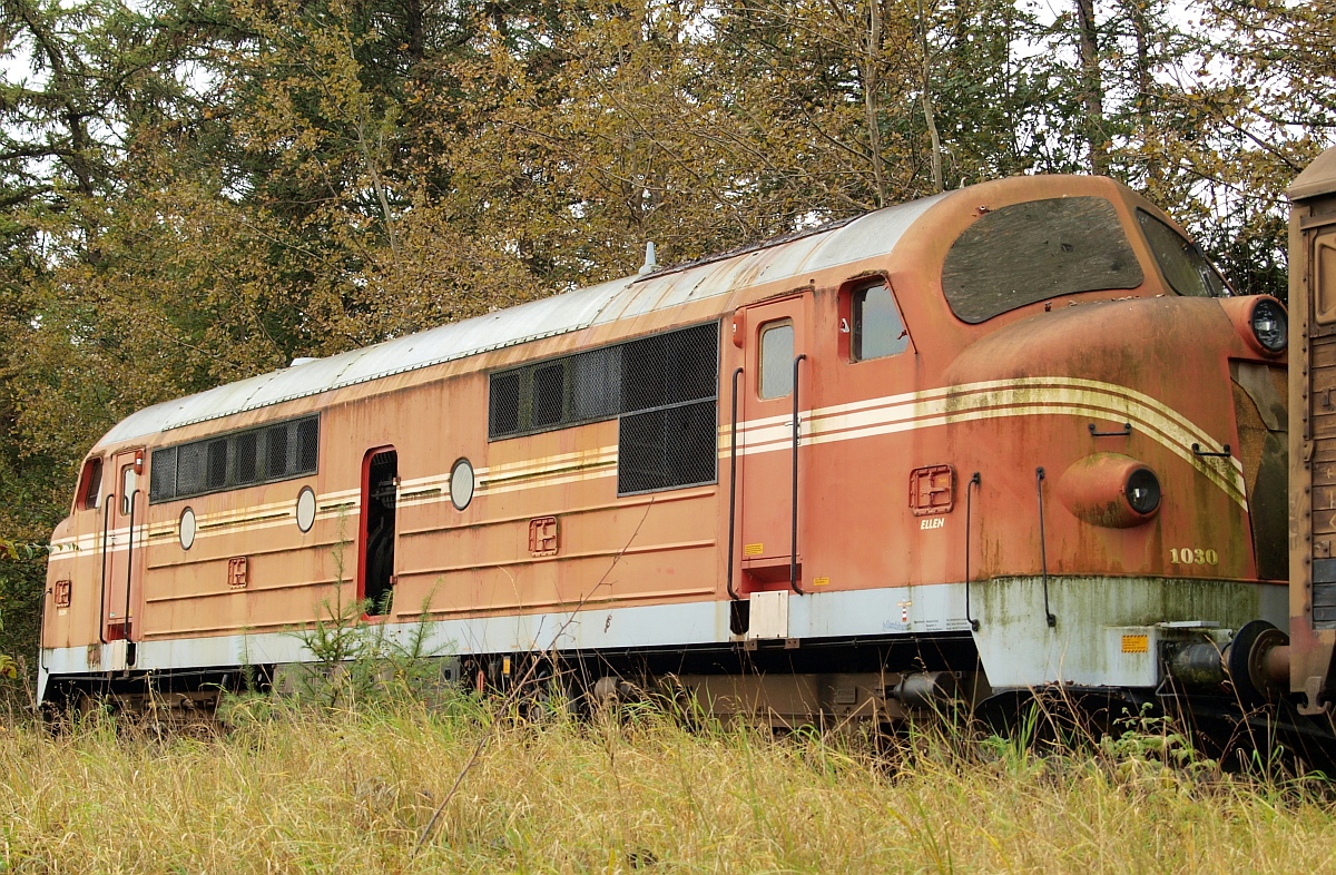 Sie steht schon seit einigen Jahren in Padborg und dient als Ersatzteilspender die ex BLDX MX 1030  Ellen . Padborg 21.10.2011(üaVinG)