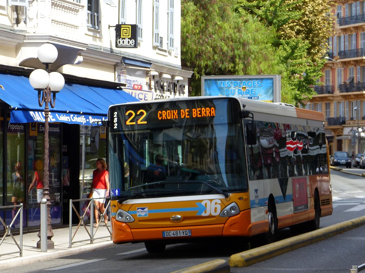 ST2N Lignes d'Azur Bus 282 HeuliezBus GX327 Baujahr 2007. Rue de l'Htel des Postes, Nizza 02-09-2018.

ST2N Lignes d'Azur bus 282 HeuliezBus GX327 bouwjaar 2007. Rue de l'Htel des Postes, Nice 02-09-2018.