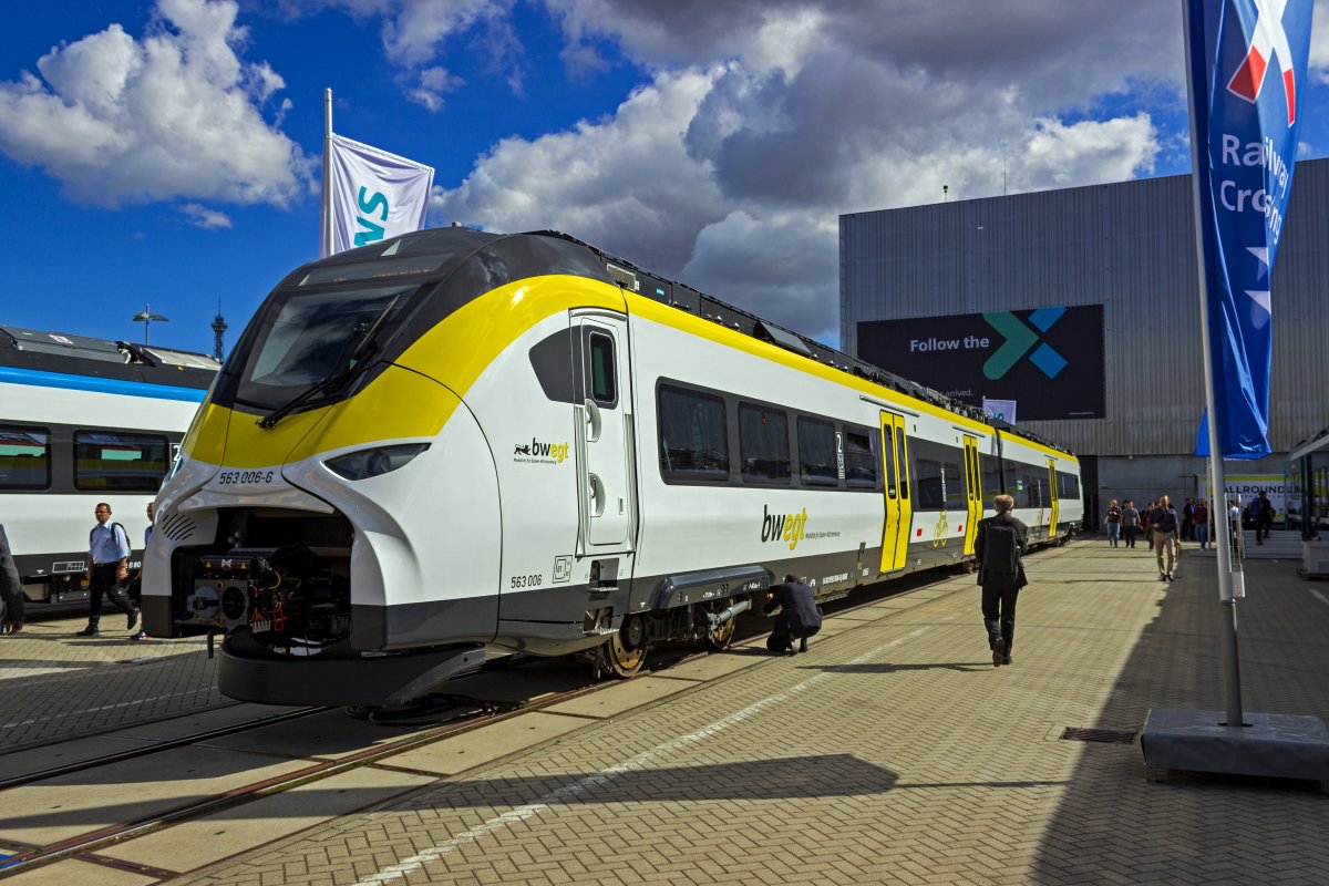 SWEG-Triebzug 563 006 auf der InnoTrans 2022.