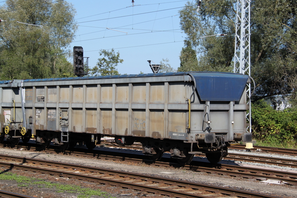 Tams-Wagen waren am 10.09.2016 im Bahnhof Rostock-Bramow abgestellt.