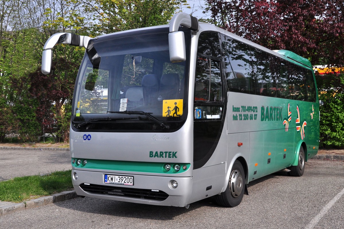 Temsa Opalin von Partek aus Polen am 30.4.2015 in Krems.