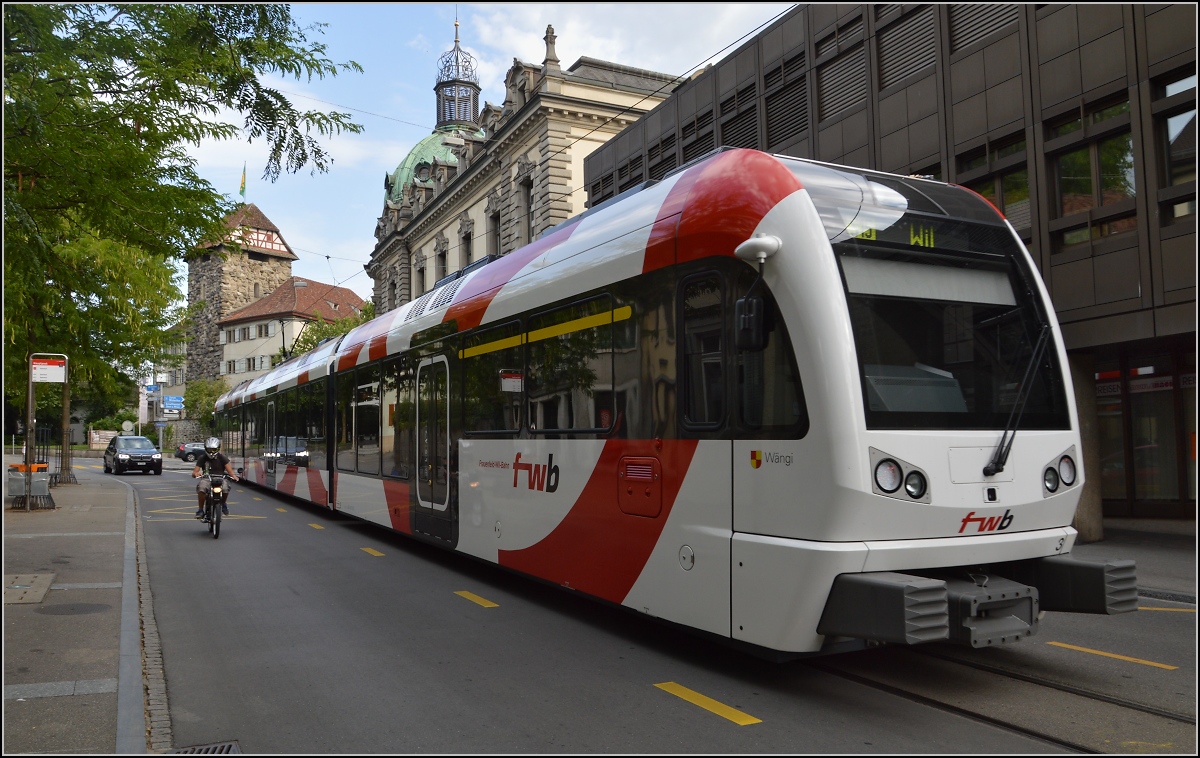 Triebwagen der Frauenfeld-Wil-Bahn ABe 4/8 in Frauenfeld. Juli 2014.