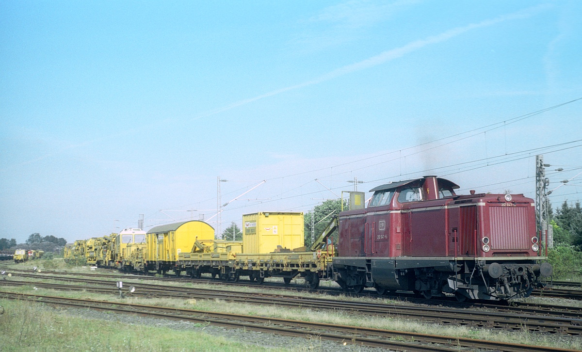 V 100 2047 Flensburg Weiche 17.09.2004