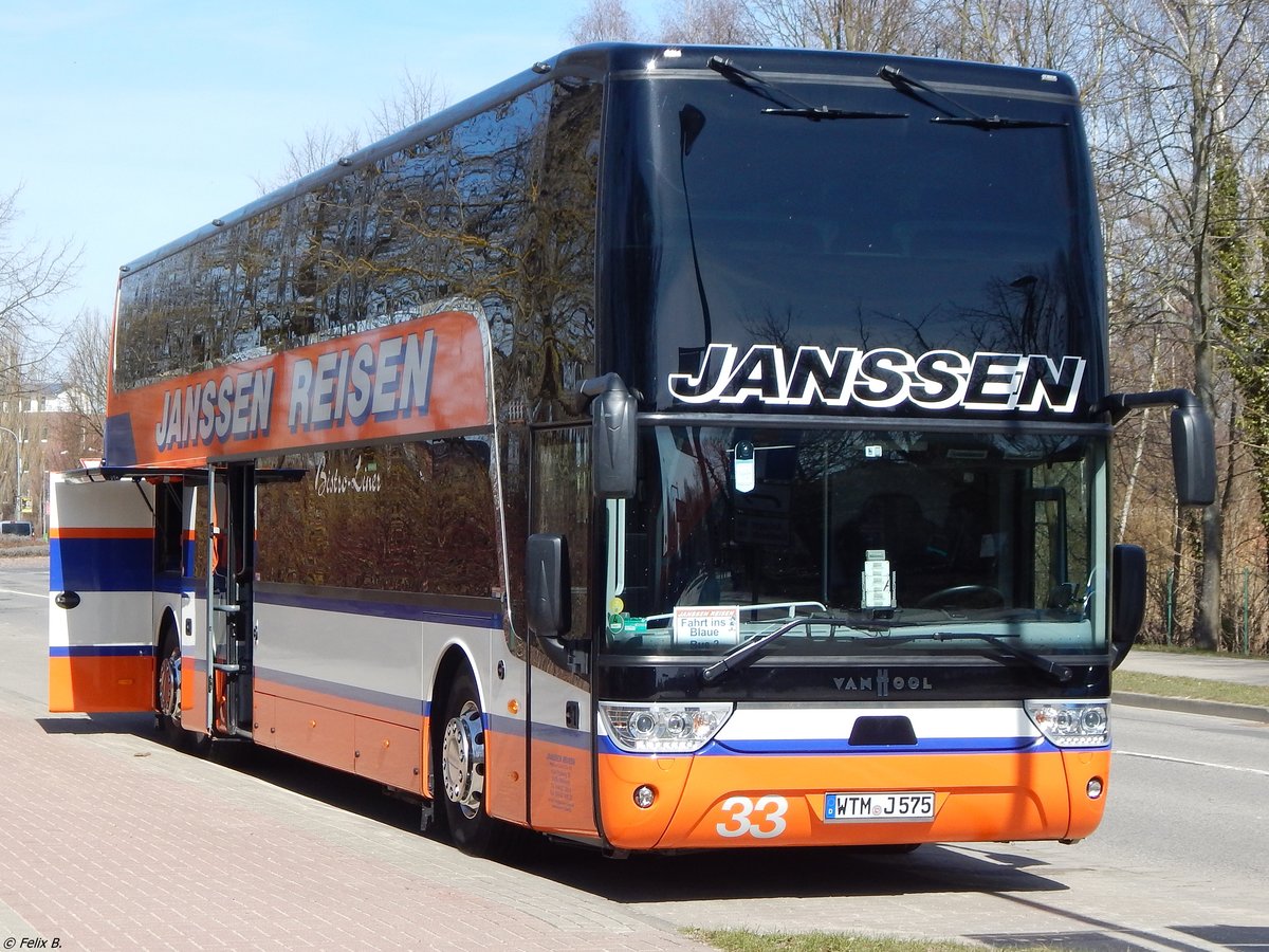 Van Hool TX27 von Janssen Reisen aus Deutschland in Waren.