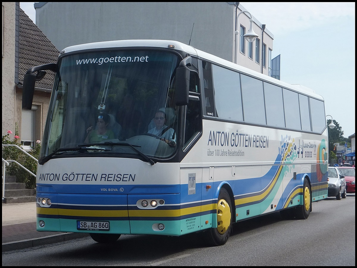 VDL Bova Futura von Anton G�tten Reisen aus Deutschland in Sassnitz. 