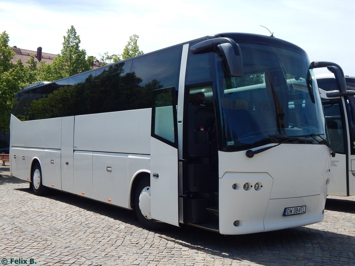 VDL Bova Magiq von Usługi Transportowe Witold Niemkiewicz Vini-Bus aus Polen in Potsdam.