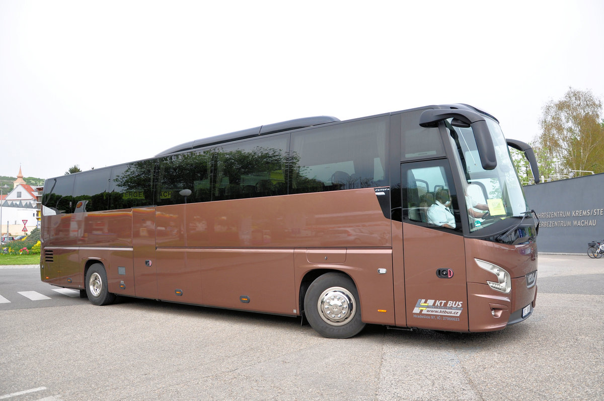 VDL Futura von KT Busz.CZ in Krems gesehen.