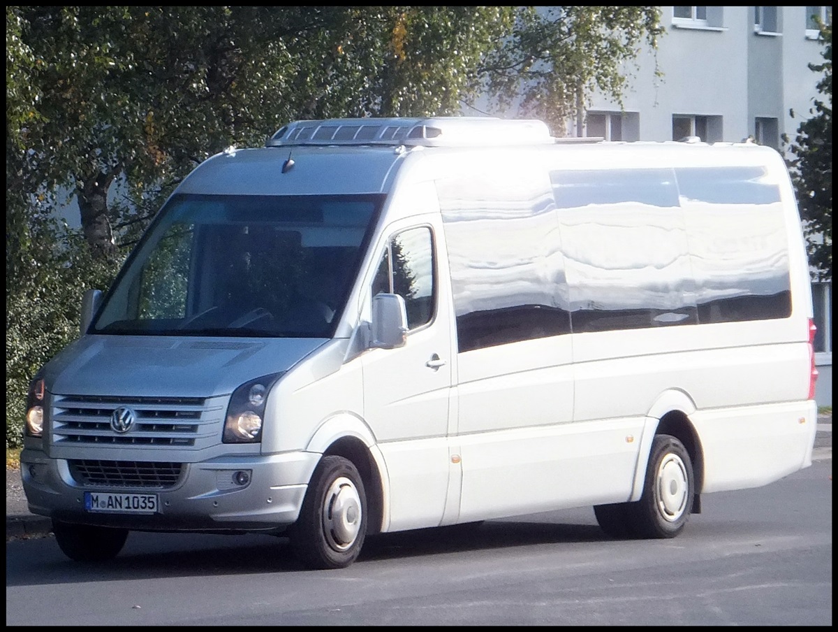 VW Crafter Vorfhrwagen der RPNV in Sassnitz.