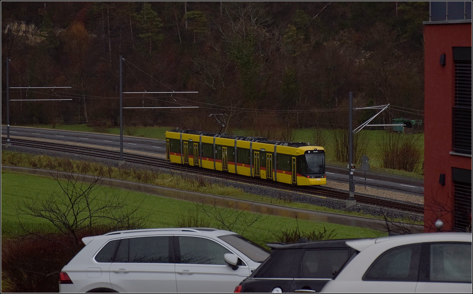 Das neue Waldenburgerli.

Bei der Einfahrt nach Hölstein. Dezember 2022.