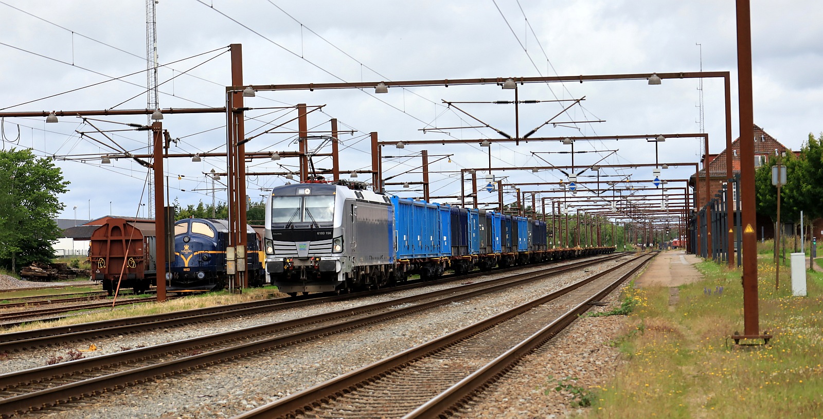 Railpool 6193 156-7 mit dem Multibox Bulk Abfallzug. Pattburg/DK