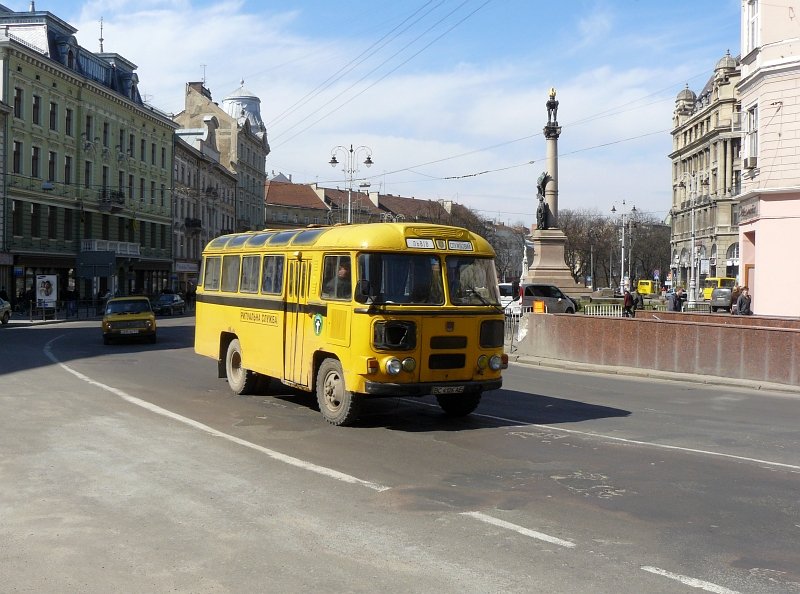 PAZ Bus in Lviv 29-03-2008.