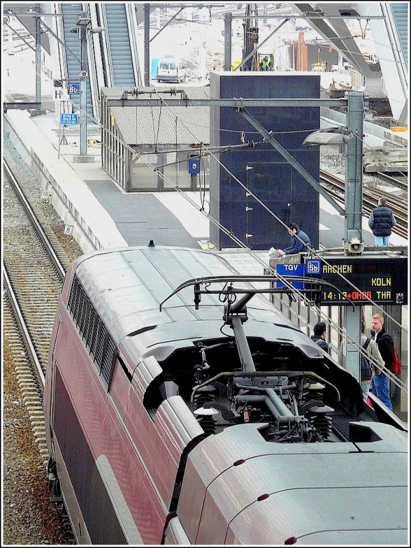 Stromabnehmerstudie an einem Thalys. 07.03.08 (Jeanny)