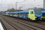 An grauen 9 April 2018 treft Westfalenbahn ET4-12 in Rheine ein als RB aus Hannover nach Bad Bentheim.