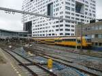 Spoor 15 und weiter Utrecht Centraal Station 13-07-2015.