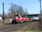 DB Cargo Diesellokomotive 265 027-3 mit Schwesterlokomotive.