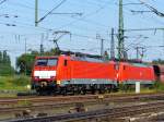 DB Schenker Lok 189 035-9 mit Schwesterlok, Oberhausen West 11-09-2015.

DB Schenker locomotief 189 035-9 met zusterlocomotief, Oberhausen West 11-09-2015.