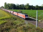 DB Cargo Lokomotive 189 046-6 mit Schwesterlok Baumannstrasse, Praest bei Emmerich am Rhein 19-09-2019.