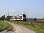 Vias Triebzug ET 25 2305 bei Bahnbergang Wasserstrasse, Hamminkeln 19-09-2024.

Vias treinstel ET 25 2305 bij overweg Wasserstrasse, Hamminkeln 19-09-2024.