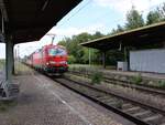DB Cargo Lokomotive 193 332-4 (91 80 6193 332-4 D-DB) Gleis 2 Bahnhof Kaldenkirchen 24-07-2025.

DB Cargo locomotief 193 332-4 (91 80 6193 332-4 D-DB) spoor 2 station Kaldenkirchen 24-07-2025.
