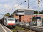 Lineas Lokomotive 186 505-4 (91 80 6186 505-4 D-Rpool) Gleis 2 Bahnhof Bad Bentheim 27-08-2025.

Lineas locomotief 186 505-4 (91 80 6186 505-4 D-Rpool) spoor 2 station Bad Bentheim 27-08-2025.