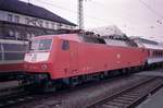 DB 120 134-2 in Nürnberg Hbf Februar 1989.