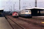 DB Lok 110 397-7 mit Köf in Hamm (Westfalen) am 29-05-1993.